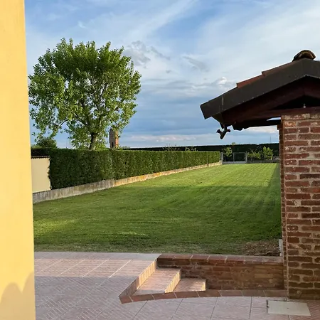 Сasa de vacaciones Casa Con Giardino Tra Asti E Torino, Relax Nel Villanova d'Asti