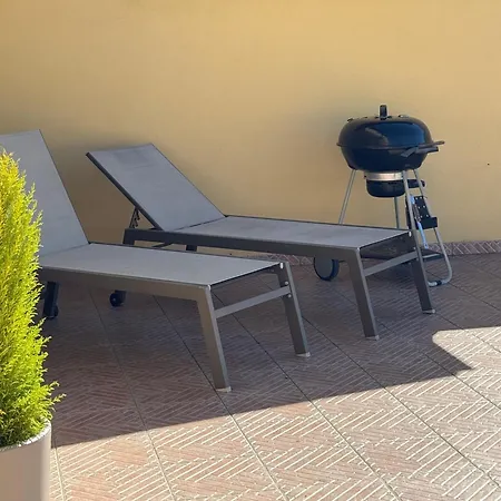 Casa Con Giardino Tra Asti E Torino, Relax Nel