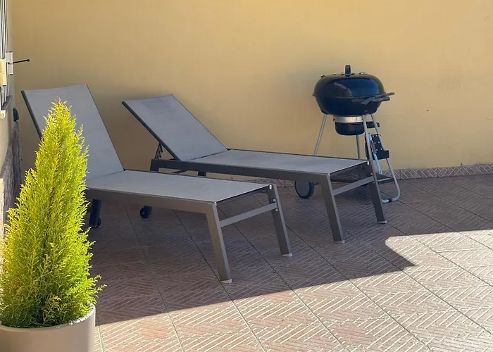Casa Con Giardino Tra Asti E Torino, Relax Nel